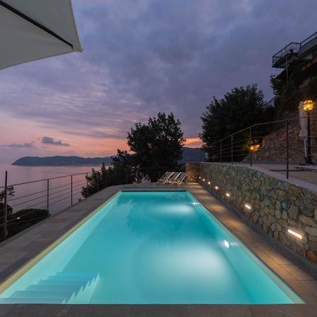 La Sterlizia Di Santa Croce Hotel Alassio Luaran gambar