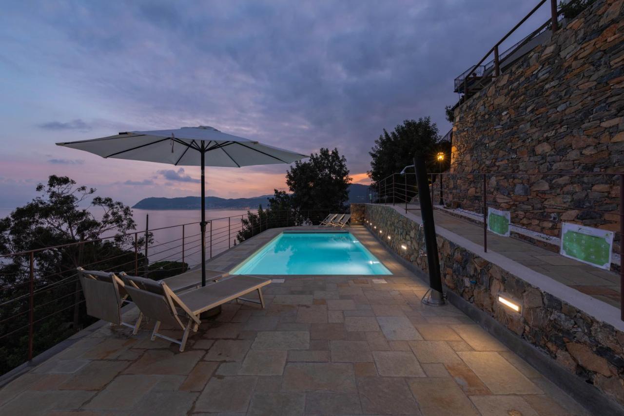 La Sterlizia Di Santa Croce Hotel Alassio Luaran gambar